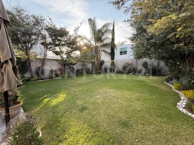 Casa en Venta Fraccionamiento el Conchis, amplio jardin 1,, San Pedro Cholula, Puebla 72760, México