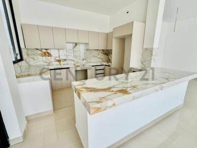 Urb Mallorca Village 1, Daule, Guayas 00001, Ecuador