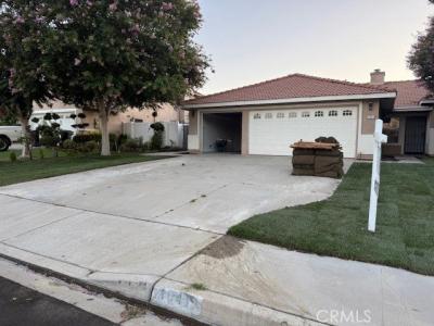 1041 S Helena St, Colton, Kalifornia 92324, USA