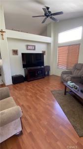 1041 S Helena St, Colton, Kalifornia 92324, USA