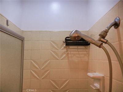 661 W Bonnie Brae Court, Онтарио, Калифорния 91762, Соединенные Штаты