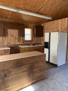 510 Old Waters Highway, Pine Ridge, Arkansas 71961, USA