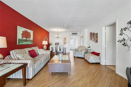 6051 NW 61st Avenue # 202, Tamarac, Florida 33319