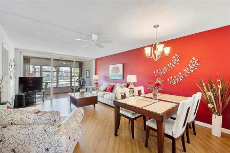 6051 NW 61st Avenue # 202, Tamarac, Florida 33319