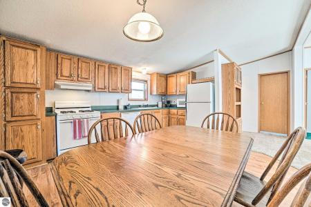 100 Island Drive, Houghton Lake, 密歇根州 48629-9611, 美国