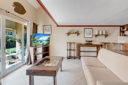 4, OCEAN CLUB POOL VIEW - RENOVATED CORNER UNIT, Shamrock Road, Spotts, Grand Cayman, Cayman Islands