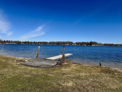 7350 Holiday Dr., Canadian Lakes, Michigan 49346, Estados Unidos
