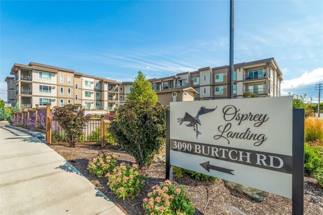 3090 BURTCH ROAD, Kelowna, ブリティッシュコロンビア V1W 5G9, カナダ