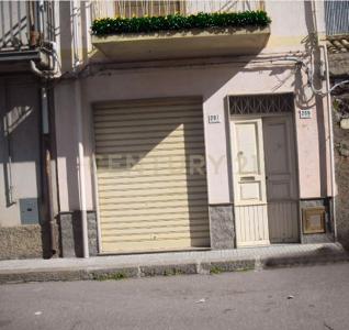 Via Galliano, Randazzo, Sicilia 95036, Italia