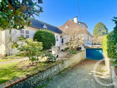 Pau, Aquitaine 64000, France