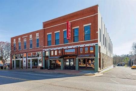 120 N Muskogee Avenue, Tahlequah, Oklohoma 74464, Amerika Birleşik Devletleri