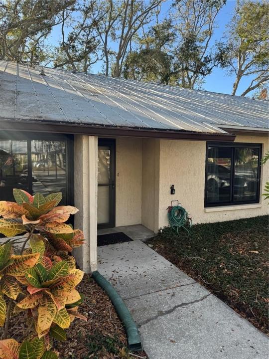 829 3RD AVENUE SW 2, LARGO, 佛罗里达州 33770, 美国