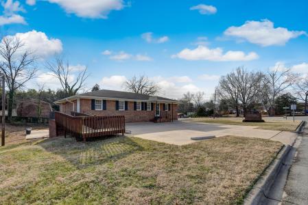 1203 Northup Street, Reidsville, צפון קרוליינה 27320, ארצות הברית של אמריקה