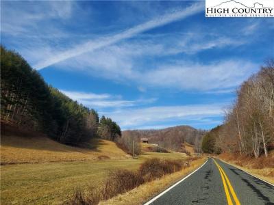 61+ acres TBD Glenn Miller Road, Warrensville, ノースカロライナ 28693, アメリカ合衆国