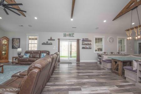178 Emerald Pointe Circle, Rockwood, 田納西州 37854, 美國
