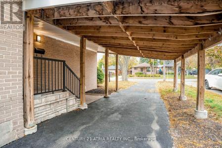 11 VALIA ROAD, Toronto (west Hill), Ontario M1E 3V9, Canadá