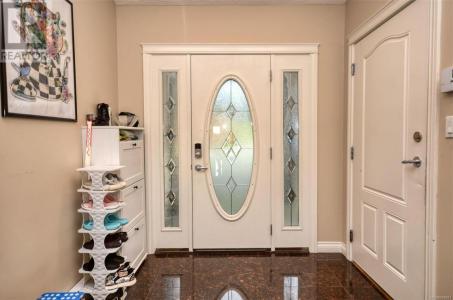 800 RAINBOW CRESCENT, Saanich, Britisch-Kolumbien V8X 5M2, Kanada