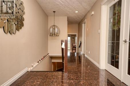 800 RAINBOW CRESCENT, Saanich, Britisch-Kolumbien V8X 5M2, Kanada