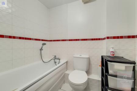 Blackthorn Road, ILFORD, Regno Unito