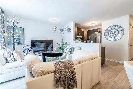 4185 Rue de Lea, Brossard, Quebec J4Y 0M7, Canada