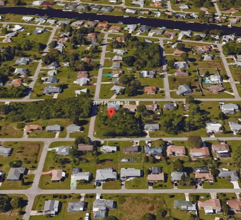 3207 Pinetree Street, Port Charlotte, Florida 33952