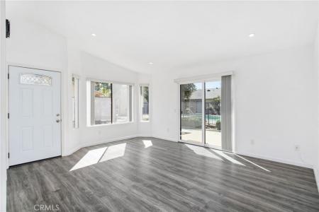 16521 Joy Street, Lake Elsinore, Калифорния 92530, Соединенные Штаты