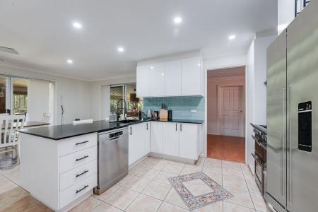 11 Victoria Road, Thirlmere, NSW 2572, אוסטרליה