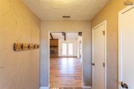 4614 SPRING SHADOW DRIVE, Wichita Falls, Texas 76310, USA