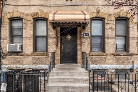 679 Onderdonk Avenue, Ridgewood, NY 11385, USA