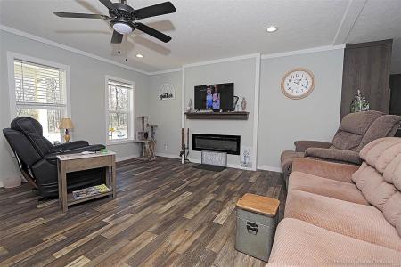 37801 State Highway HH, Patton, Missouri 63662