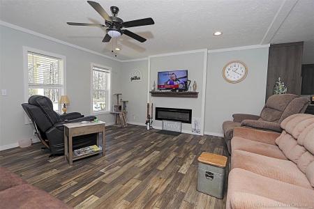 37801 State Highway HH, Patton, Missouri 63662