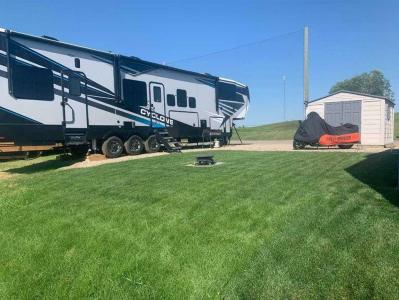 25054 SOUTH PINE LAKE ROAD, Rural Red Deer County, Alberta T0M 1R0, Canada
