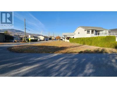 255 SCHUBERT DRIVE, Kamloops, ブリティッシュコロンビア V2B 2C5, カナダ