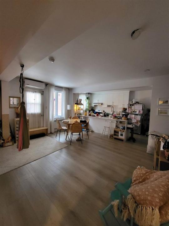 5275 Av. Randall, Montréal (Côte-des-Neiges/Notre-Dame-de-Grâce), ケベック H4V 2V4, カナダ