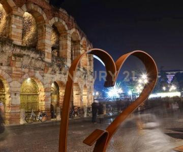 Piazza Brà, Verona, Vénétie 37100, Italie