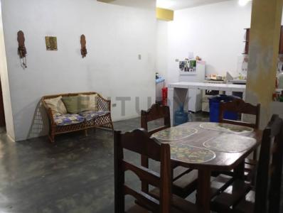 Avenida Sucre, Cerro Las Tinajitas Edificio nro 8, Caracas, Distrito Capital 1010, Venezuela
