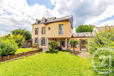 Laval, Pays De La Loire 53000, France