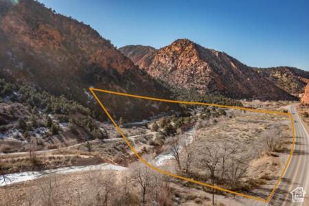1310 HIGHWAY, Cedar City, Utah 84720, Estados Unidos