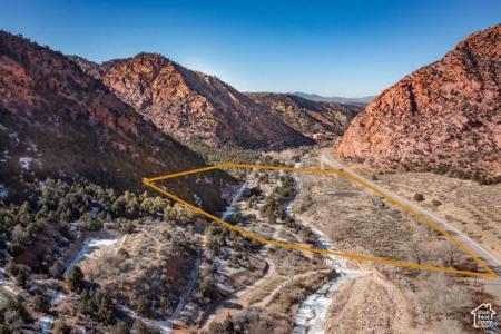 1310 HIGHWAY, Cedar City, Utah 84720, Estados Unidos