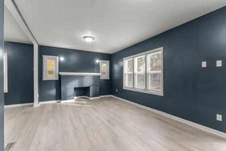 16509 Woodingham Drive, Detroit, Michigan 48221, USA