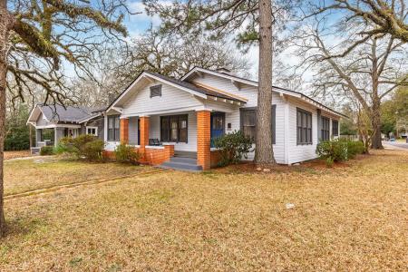 1002 S 1st Street, Lufkin, Texas 75901, USA