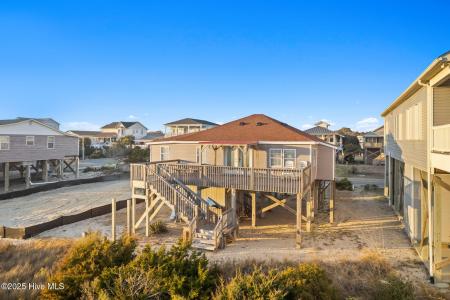 4025 E Beach Drive, Oak Island, Kuzey Karolina 28465, Amerika Birleşik Devletleri