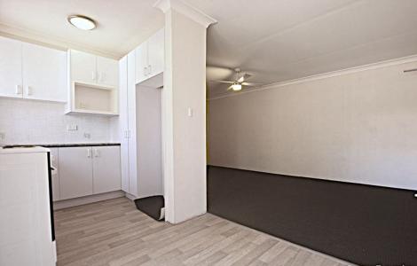 27/1 Lavinia Place, Ambarvale, NSW 2560, Australia