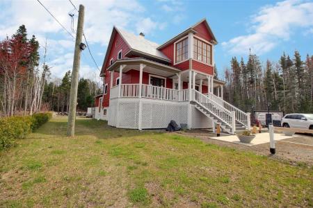 451 Ch. Lavoie, Saint-Antonin, Quebec G0L 2J0, Canadá