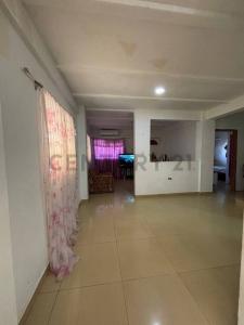 CALLE 22 ENTRE 6TA Y 7MA CARRERA CASA QUINTA 22 SUR, El Tigre, Anzoategui 6050, 委內瑞拉
