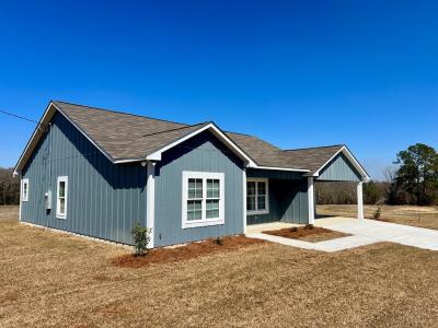 57 Tucker Loop, Tifton, Georgia 31794, USA