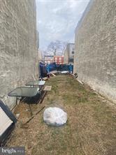 2943 W. Gordon Street, Philadelphia, Pennsylvania 19132, USA