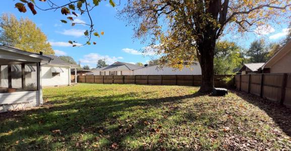 701 S Main Street, Leachville, Arkansas 72438, USA
