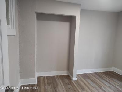 1012 Snyder Avenue, Scranton, Pennsylvania 18504, USA