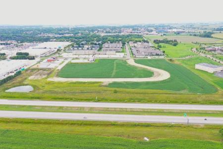 L1, B2 Wilbert Square Addition, Brookings, 南达科他州 57006, 美国